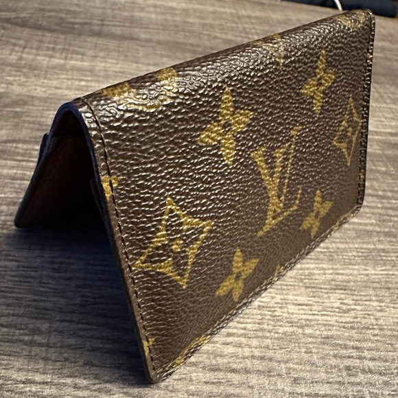 Authentic Louis Vuitton Monogram Wallet - Picture 15 of 16